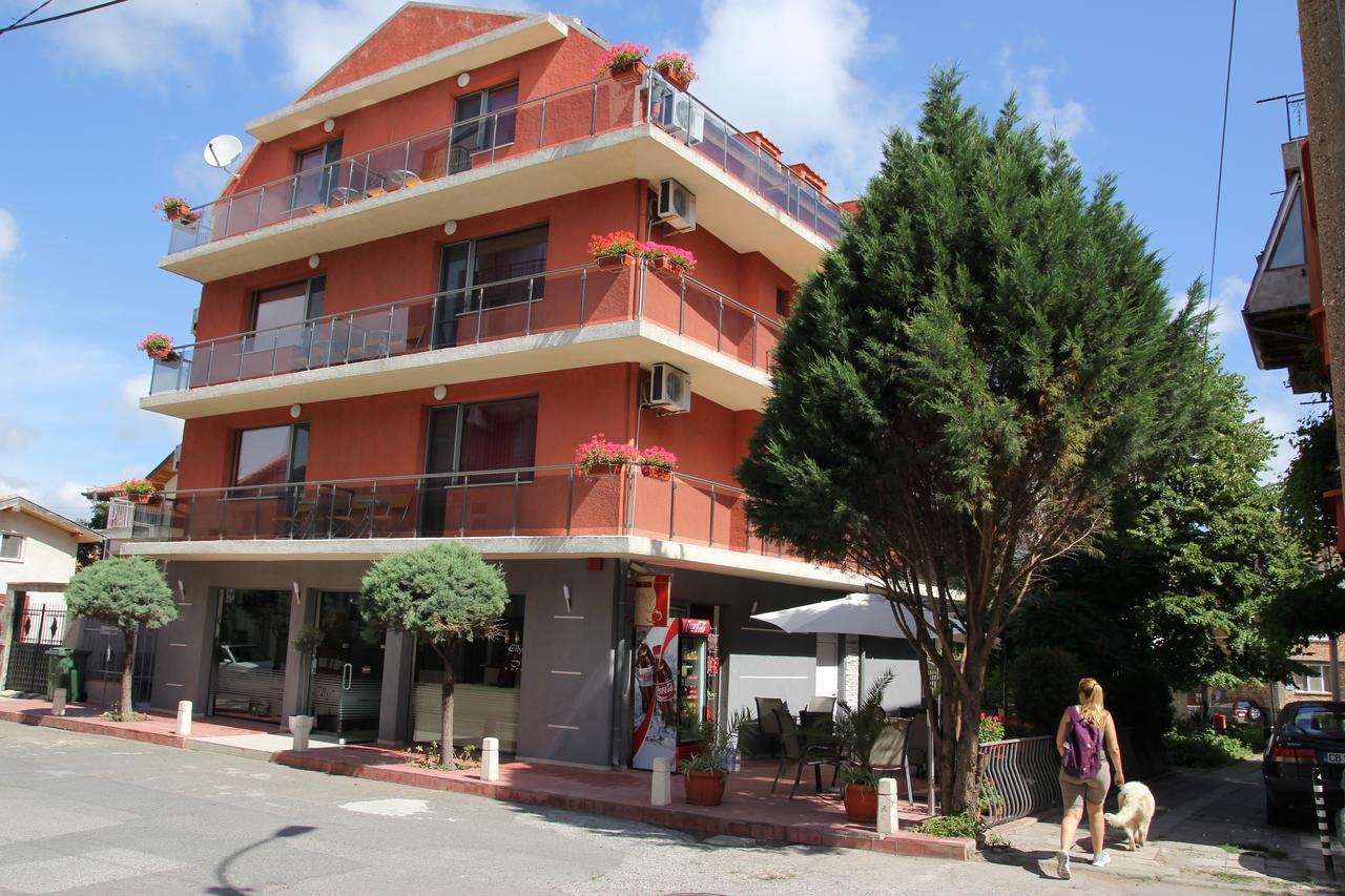 Aparthotel Elly Pomorie Esterno foto